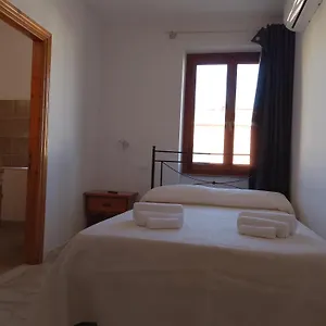  Affittacamere S' Agrustu